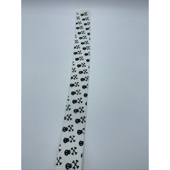 Pieces White Black Skull Cross Bones Bermuda Belt Men's Size M End to End 39" - Picture 10 of 12